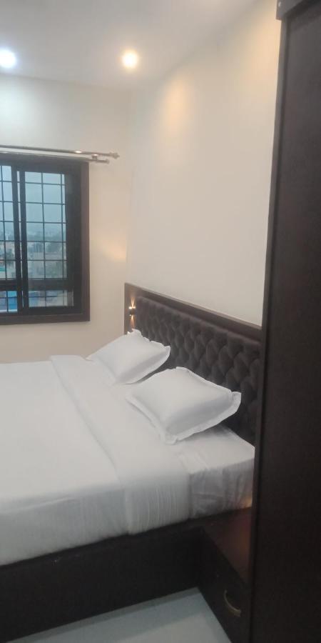 M G Residency Hotell Chikmagalūr Eksteriør bilde