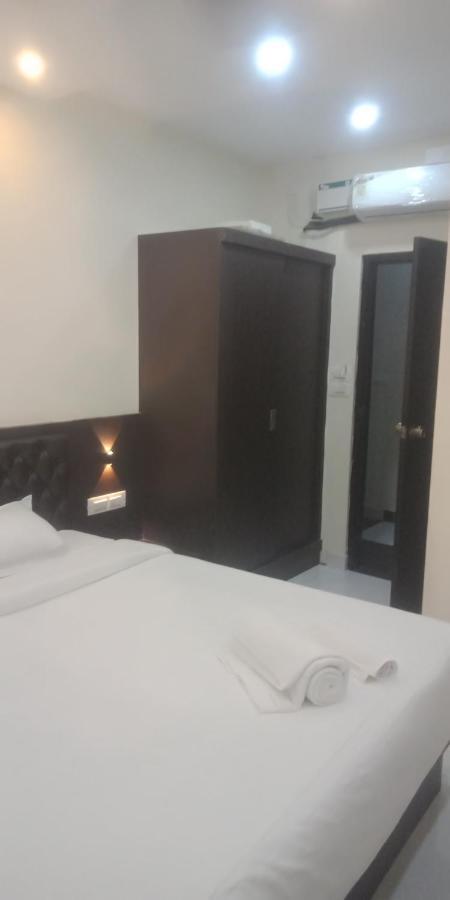 M G Residency Hotell Chikmagalūr Eksteriør bilde